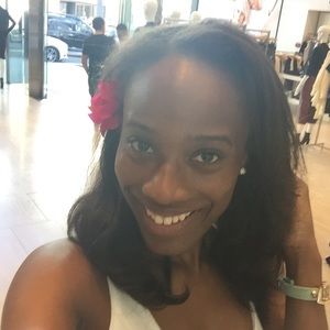 Meet your Posher, Natasha